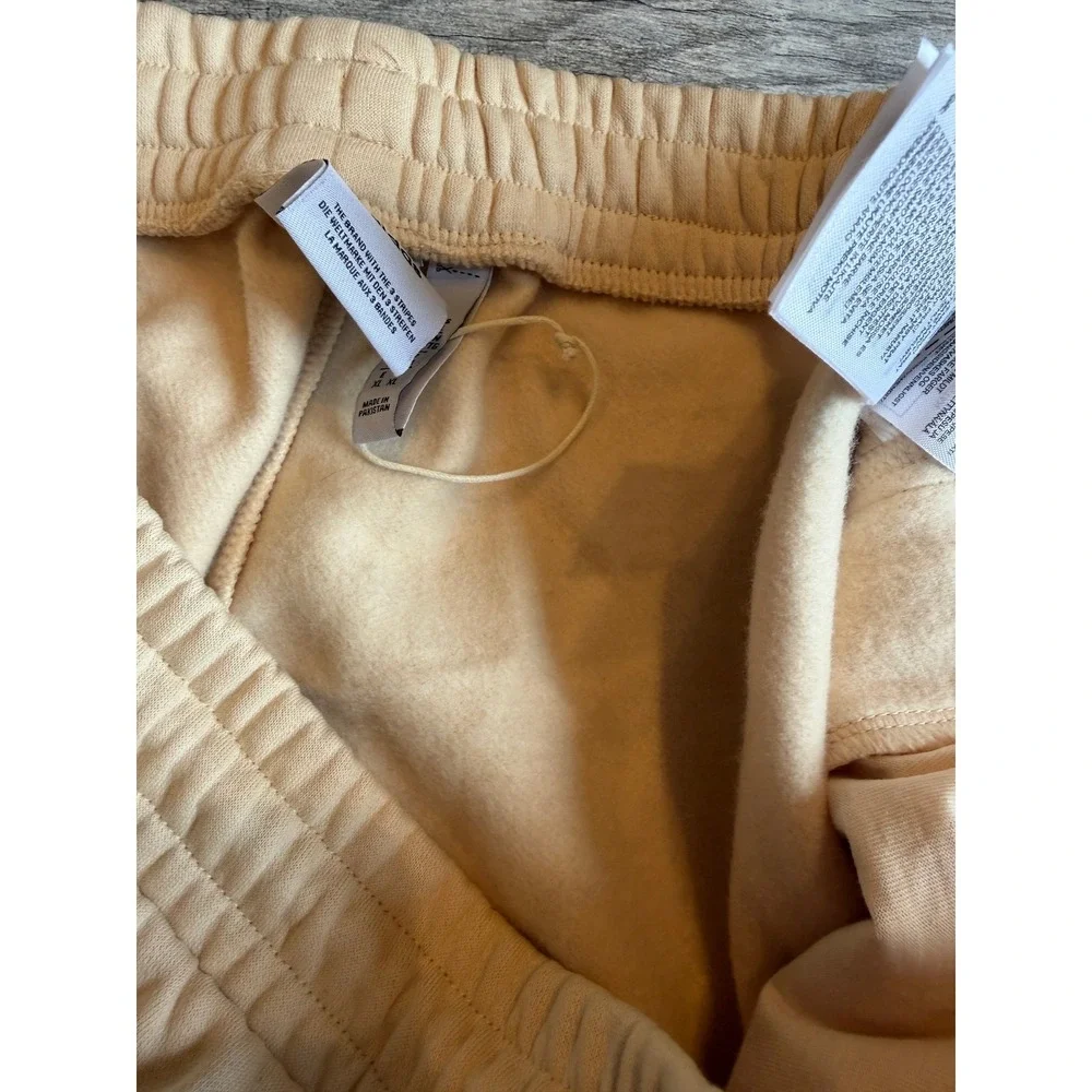 Adidas Originals Sweatpants Mens XL Beige 1972 Chenille Patch Joggers IR9671